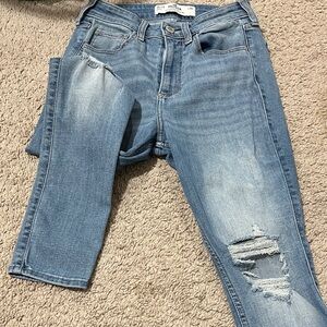 Hollister Ripped Skinny Jeans